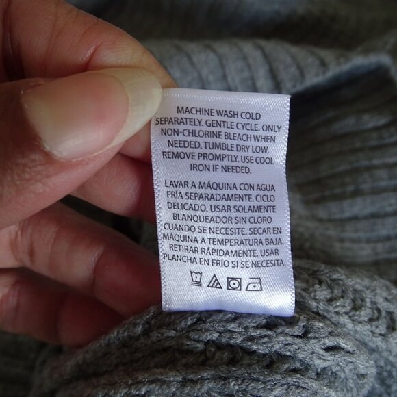 Time and Tru Grey Sweater Women Size M 8-10 Boat Neck Long Sleeve Button Accent - Picture 7 of 11